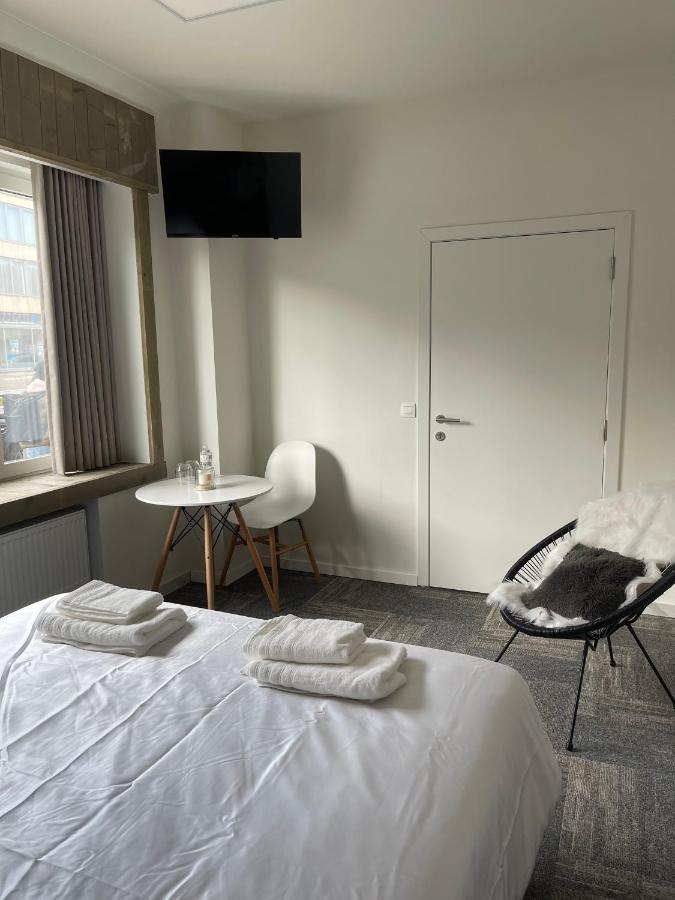 Mooie Kamer In Centrum Brugge Met Badkamer Exterior foto