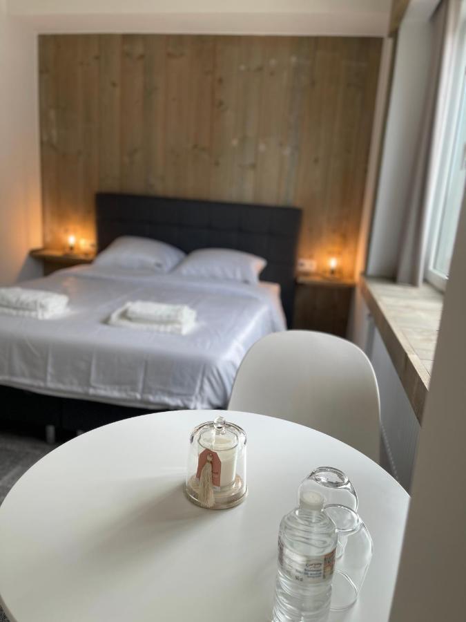 Mooie Kamer In Centrum Brugge Met Badkamer Exterior foto